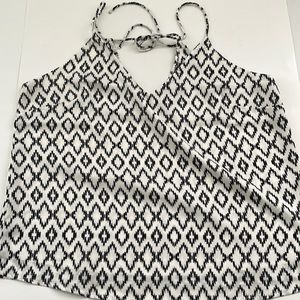 Banana Repubic Factory  Tie Back Top 🥳🎊🎉